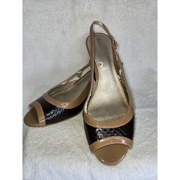 Etienne Aigner Vintage Womens Kitten Heels Size 11 Brown Tan Peep Toe Sling Back - Picture 1 of 7